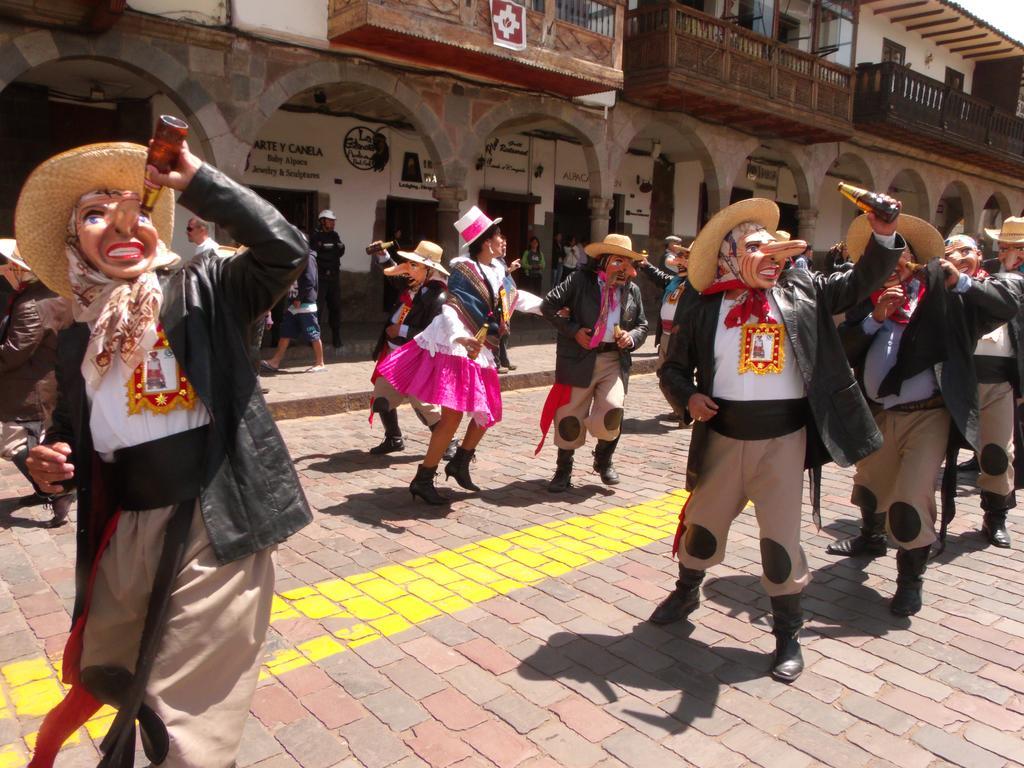Mamma Cusco Hostel מראה חיצוני תמונה